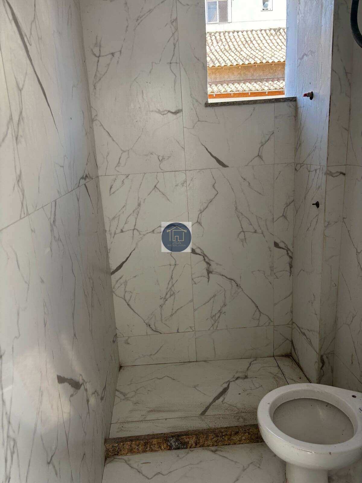  - Apartamento à venda em São Gonçalo, COLUBANDE, com 2 quartos com varanda